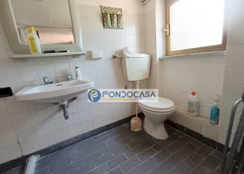 bagno nel garage - Casa semi indipendente via labindo, Carrara - foto 28