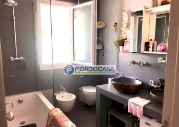 bagno padronale - Attico Viale XX Settembre, Carrara - foto 15