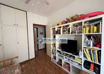 camera da letto - Three-room apartment Via Balico
 
22, Massa - photo 19