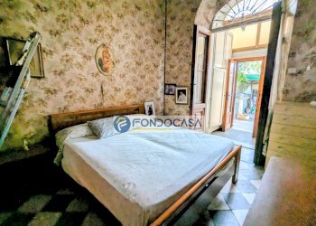 camera matrimoniale - Bilocale Via Quercioli
 
254, Massa - foto 8