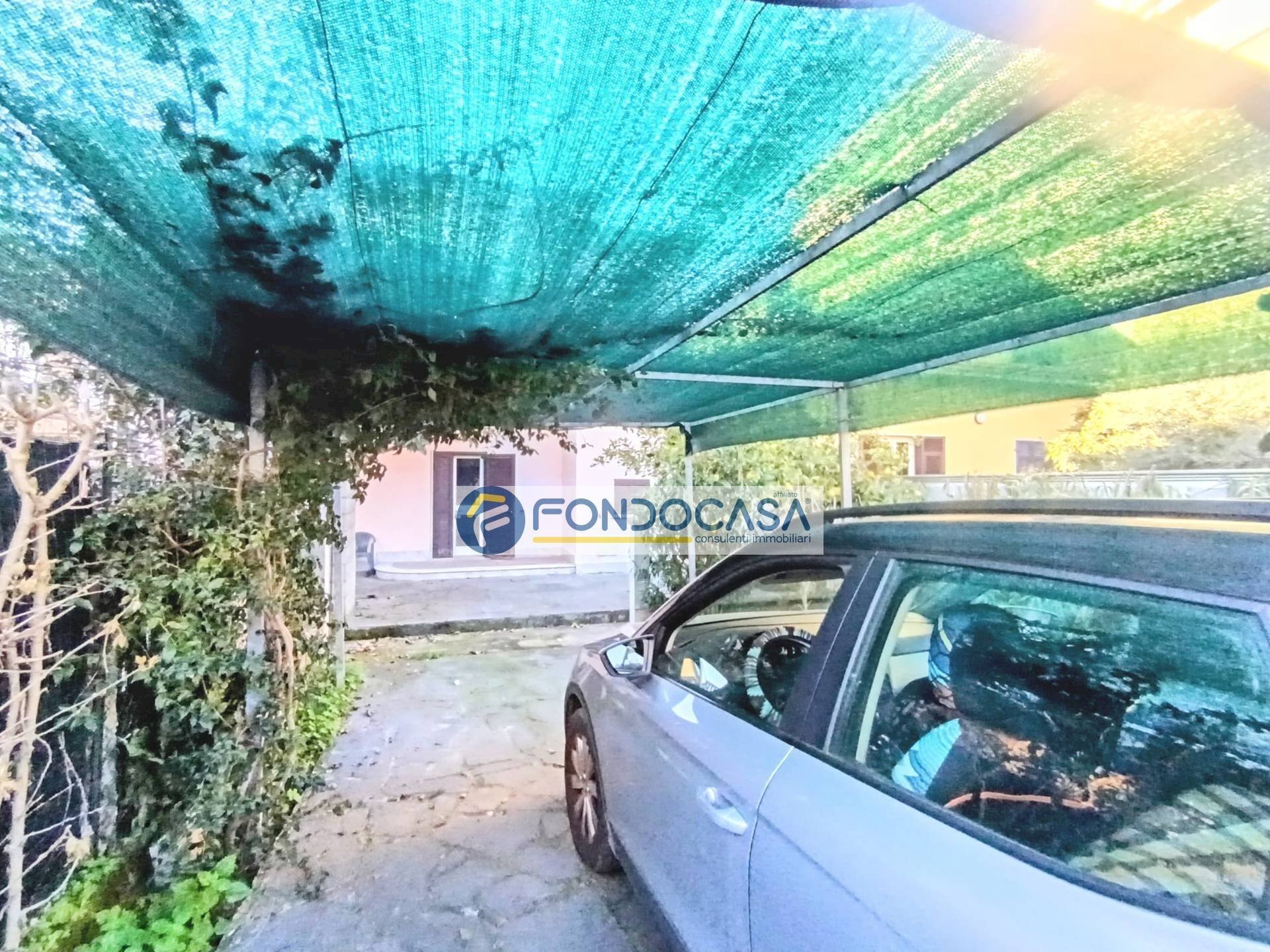 esterno - Semi-detached house via rinchiosa, Carrara - photo 2