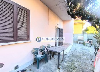 esterno - Casa semi indipendente via rinchiosa, Carrara - foto 3