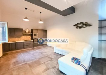 soggiorno con angolo cottura - Casa semi indipendente via rinchiosa, Carrara - foto 5