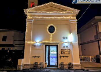 esterno - Attività Commerciale Via
24/D, Massa - foto 1