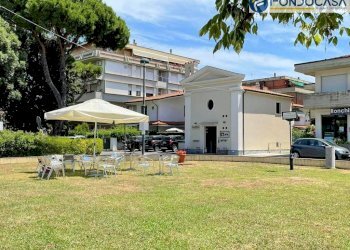 esterno - Attività Commerciale Via
24/D, Massa - foto 3