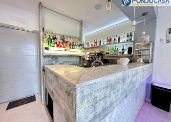 bancone - Attività Commerciale Via
24/D, Massa - foto 5