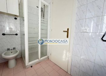 bagno - Trilocale Via dei Giunchi, Massa - foto 11