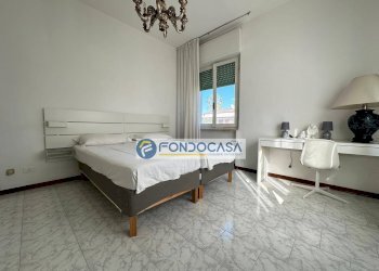 camera matrimoniale - Trilocale Via dei Giunchi, Massa - foto 14