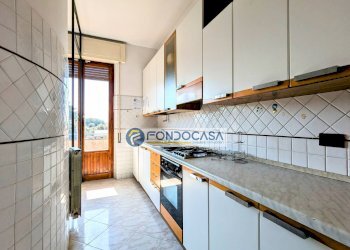 cucina - Three-room apartment Via Magliano
 
12, Massa - photo 2