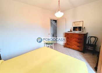 prima camera matrimoniale - Casa semi indipendente via 2 giugno, Montignoso - foto 20