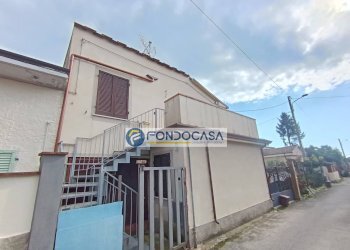 esterno - Casa semi indipendente via fiorino, Carrara - foto 2