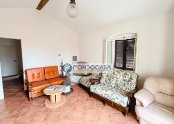 soggiorno - Casa semi indipendente via fiorino, Carrara - foto 5