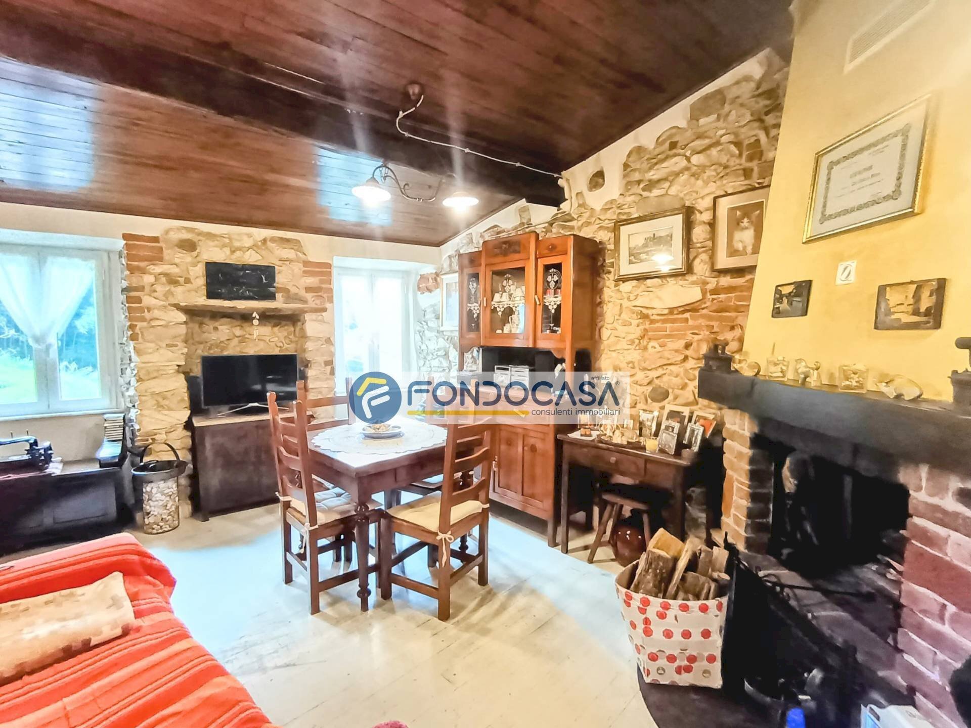 soggiorno - Trilocale via carriona di ravaccione, Carrara - foto 2