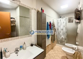 bagno padronale - Trilocale via cappelletto, Carrara - foto 13