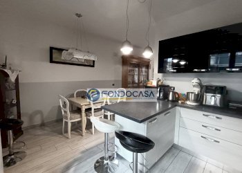cucina abitabile - Villa a Schiera via podenzana, Carrara - foto 6