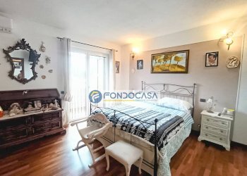 prima camera matrimoniale - Villa a Schiera via podenzana, Carrara - foto 15