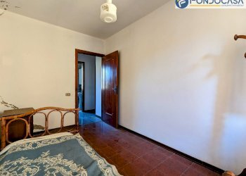 camera da letto - Villa Via Marmolada
 
2, Luni - foto 22