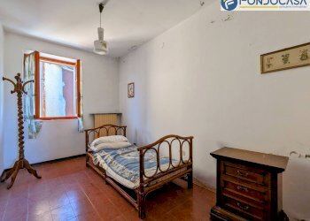 camera da letto - Villa Via Marmolada
 
2, Luni - foto 24