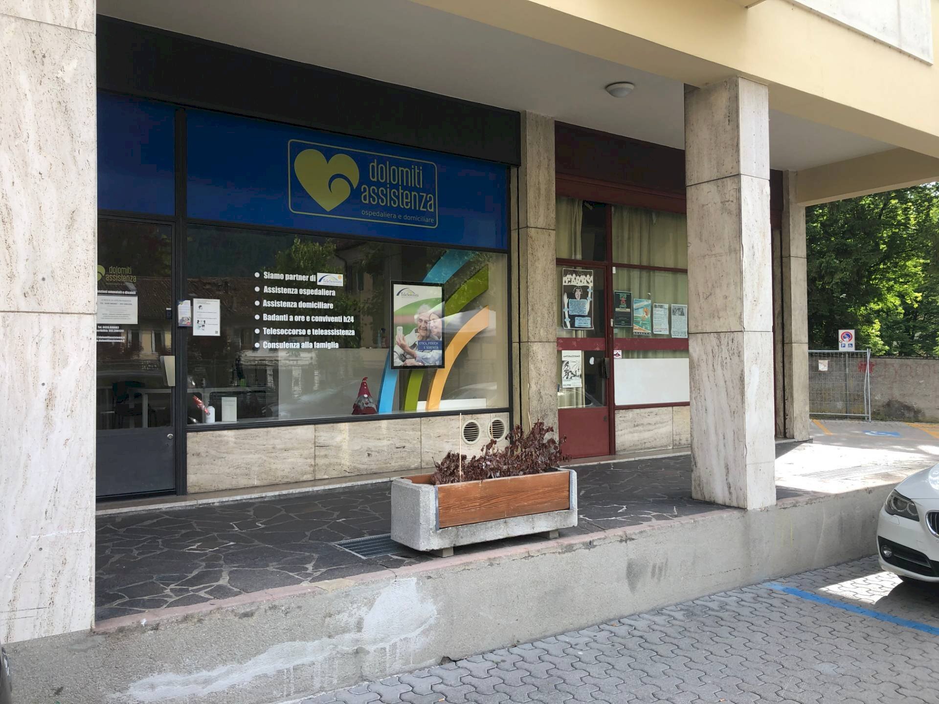 Foto 2 - Locale Commerciale via basso
 
15, Feltre - foto 2