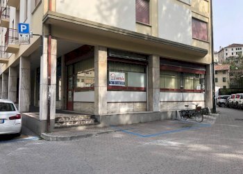 Foto 1 - Locale Commerciale via basso
 
15, Feltre - foto 1