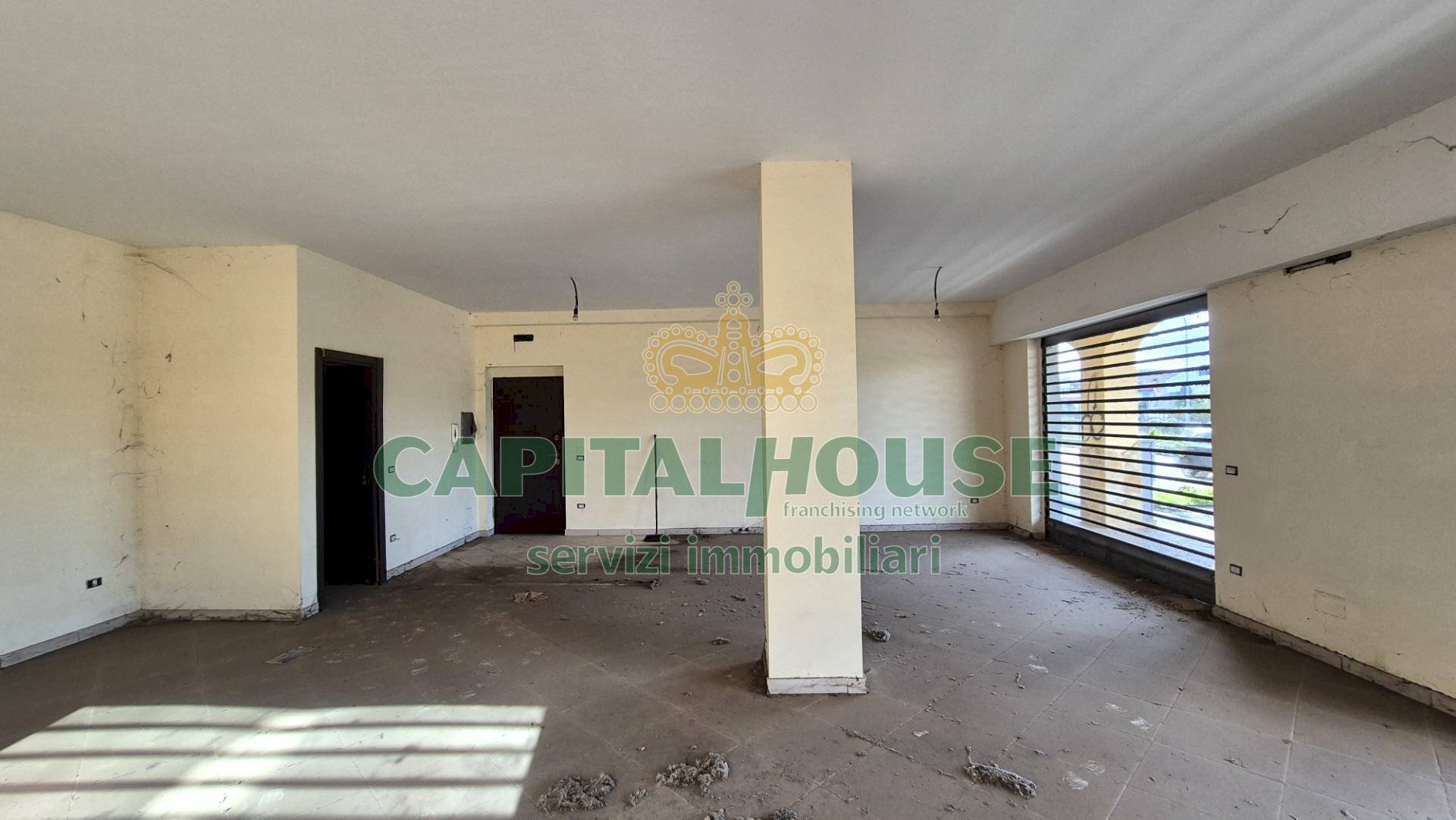 Foto 1 - Commercial Premises Portico di Caserta - photo 1