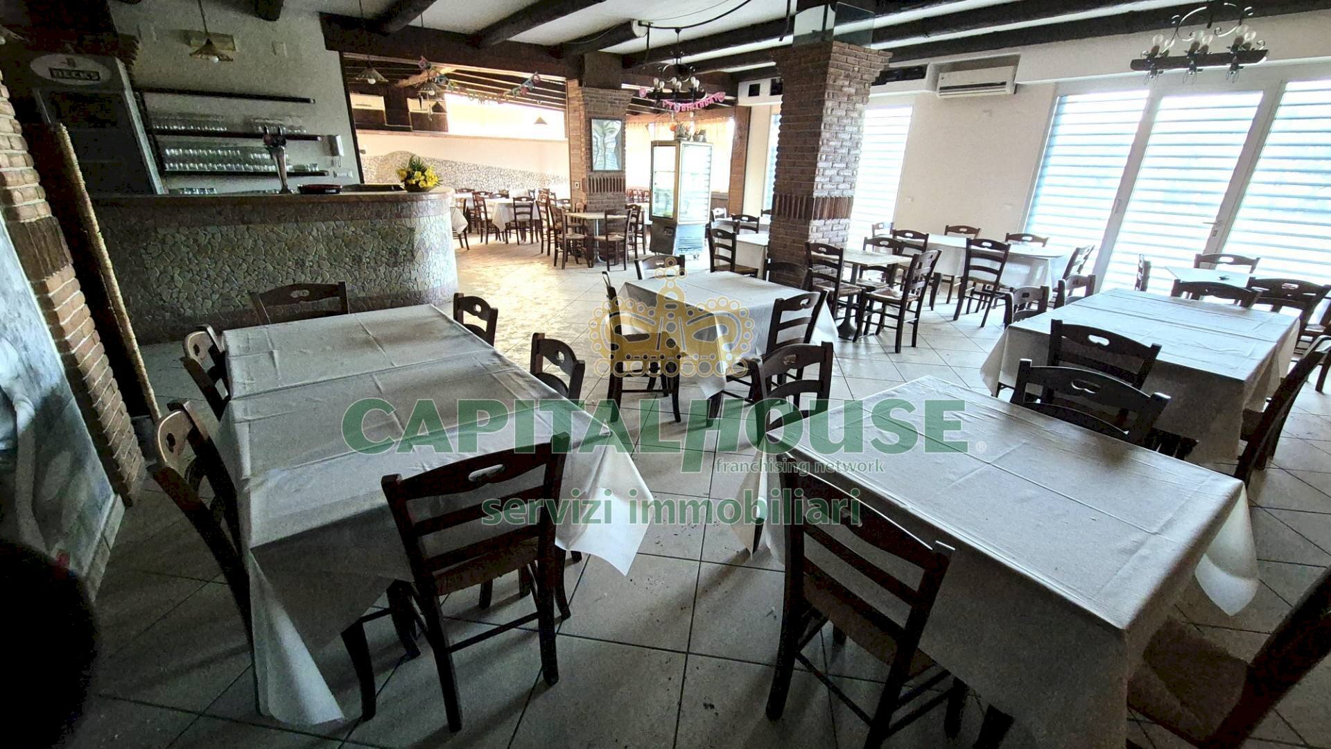 Foto 1 - Commercial Premises Portico di Caserta - photo 1