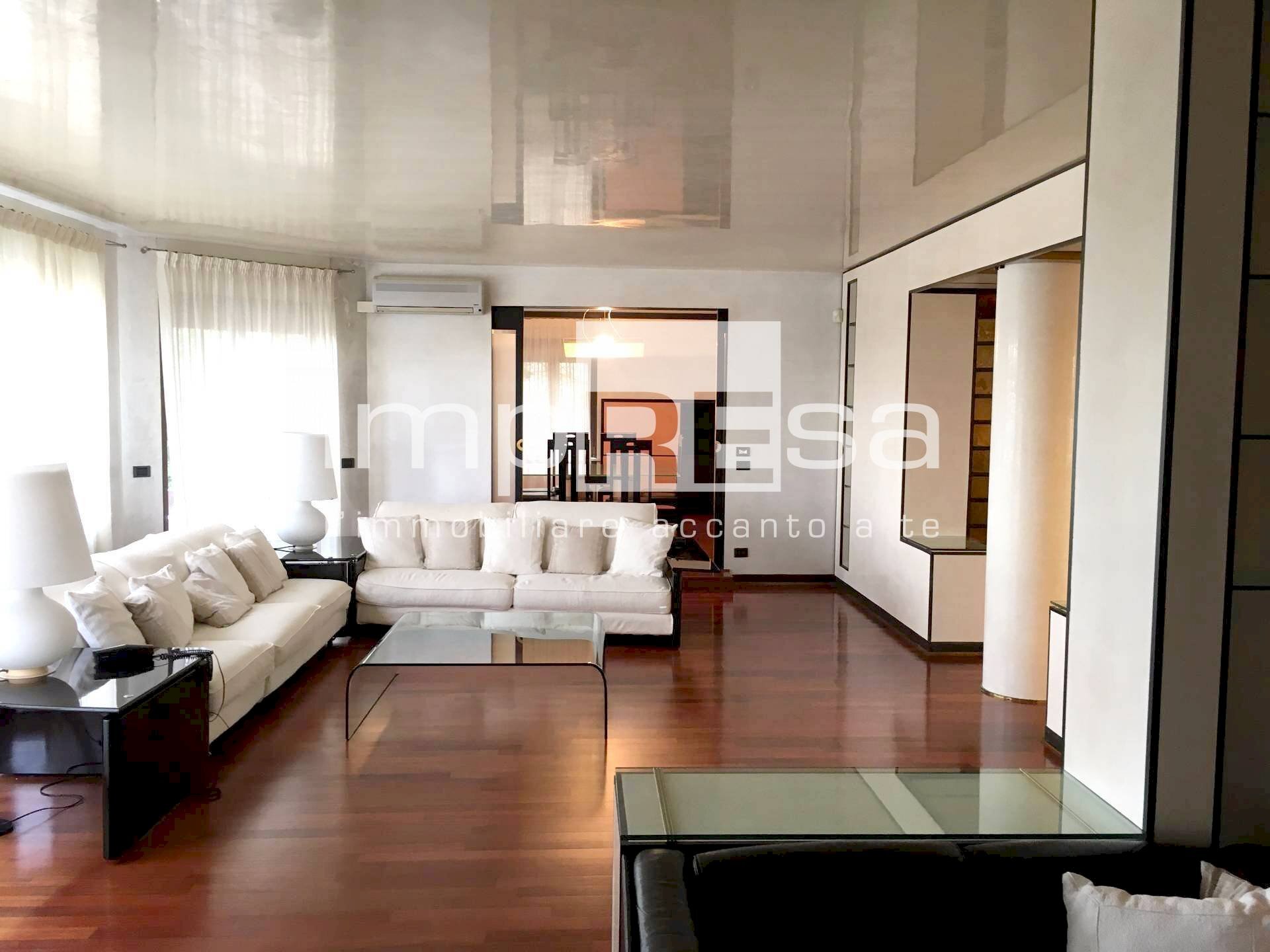 Living - Appartamento VIALE TRENTO TRIESTE, Treviso - foto 1