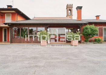 Foto 1 - Attività Commerciale VIA MUSSETTA DI SOPRA
 
117, San Donà di Piave - foto 1