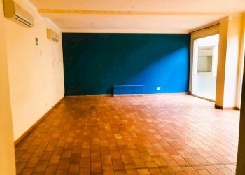 Foto 14 - Commercial Activity Montelupo Fiorentino - photo 14