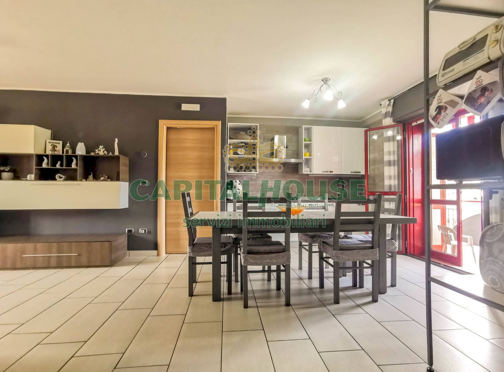 Foto 1 - Four-room apartment viale ferdinando di borbone, San Tammaro - photo 1