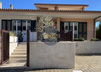 Foto 3 - Villa a Schiera Via Vittorio Veneto
 
144, Monopoli - foto 3