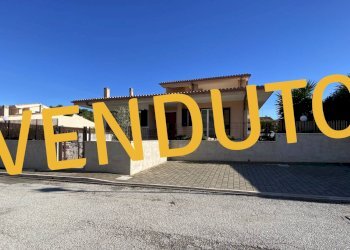 Foto 1 - Villa a Schiera Via Vittorio Veneto
 
144, Monopoli - foto 1