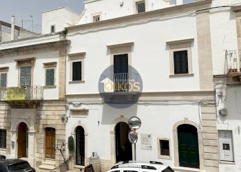 Foto 5 - Commercial Premises Piazza Aldo Moro
 
50, Locorotondo - photo 5