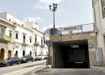 Foto 9 - Commercial Premises Piazza Aldo Moro
 
50, Locorotondo - photo 9