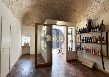 Foto 14 - Commercial Premises Piazza Aldo Moro
 
50, Locorotondo - photo 14