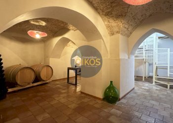 Foto 36 - Commercial Premises Piazza Aldo Moro
 
50, Locorotondo - photo 36