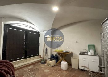 Foto 50 - Commercial Premises Piazza Aldo Moro
 
50, Locorotondo - photo 50