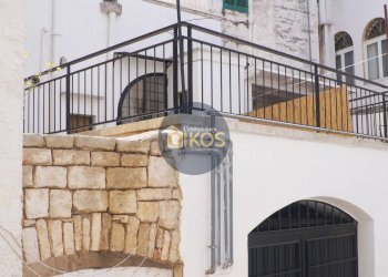 Foto 53 - Commercial Premises Piazza Aldo Moro
 
50, Locorotondo - photo 53