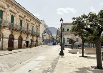 Foto 61 - Commercial Premises Piazza Aldo Moro
 
50, Locorotondo - photo 61