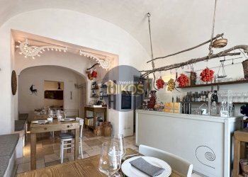 Foto 1 - Attività Commerciale Piazza Vittorio Emanuele
39, Monopoli - foto 1