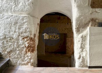 Foto 11 - Commercial Premises Via Pompeo Sarnelli
 
28, Polignano a Mare - photo 11