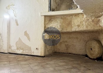 Foto 20 - Commercial Premises Via Pompeo Sarnelli
 
28, Polignano a Mare - photo 20