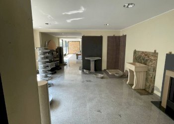 Foto 6 - Capannone via europa
 
22, Leggiuno - foto 6