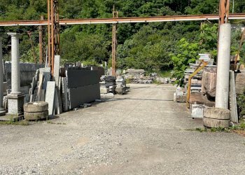 Foto 14 - Capannone via europa
 
22, Leggiuno - foto 14