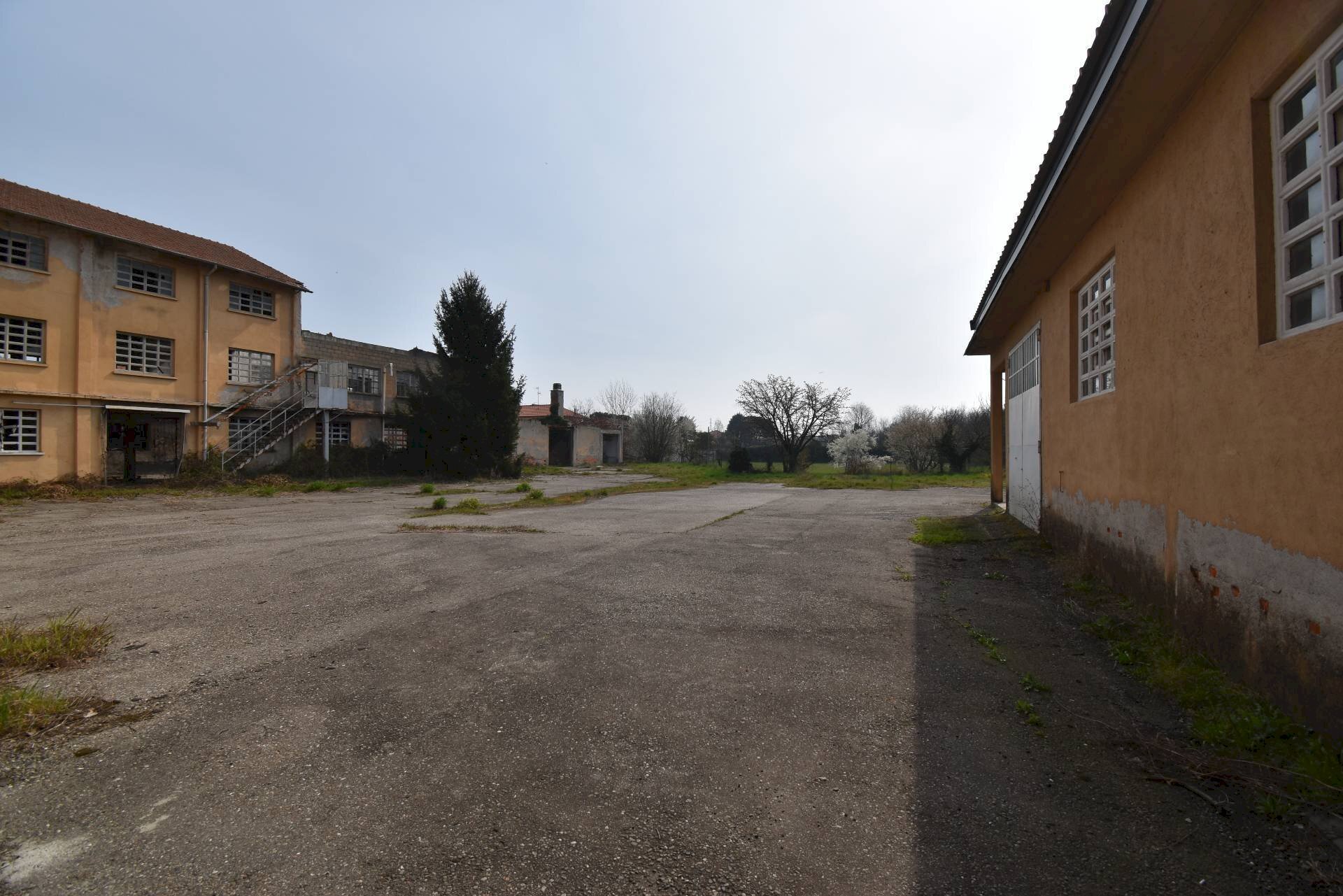 Foto 3 - Building land VIA SANT UMBERTO
 
17, Turbigo - photo 3