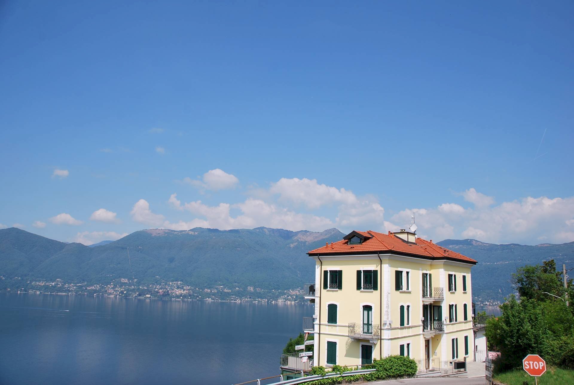 Foto 2 - Trilocale VIA GERMIGNAGA
 
1, Luino - foto 2