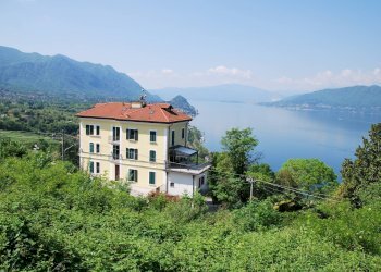 Foto 1 - Trilocale VIA GERMIGNAGA
 
1, Luino - foto 1