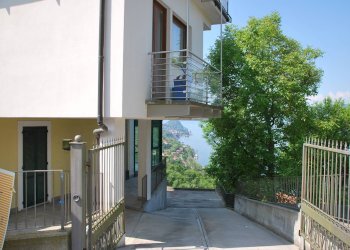 Foto 21 - Trilocale VIA GERMIGNAGA
 
1, Luino - foto 21