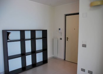 Foto 46 - Trilocale VIA GERMIGNAGA
 
1, Luino - foto 46