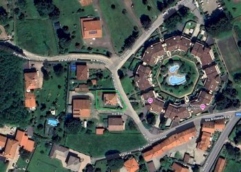 Foto 5 - Casa indipendente VIA DIAZ
 
17, Brebbia - foto 5